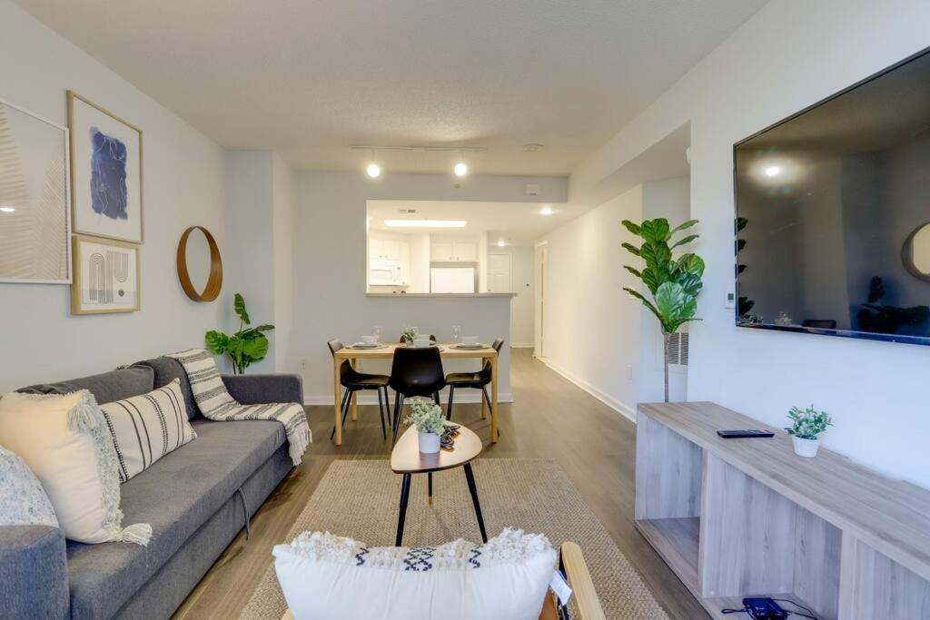 Sensational 1 Bedroom Condo At Ballston Place With Gym Арлингтон Экстерьер фото